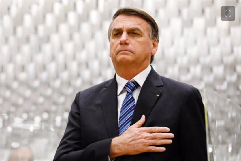 O Supremo Tribunal Federal pede investigação contra Bolsonaro por ataques aos seus juízes em 2021