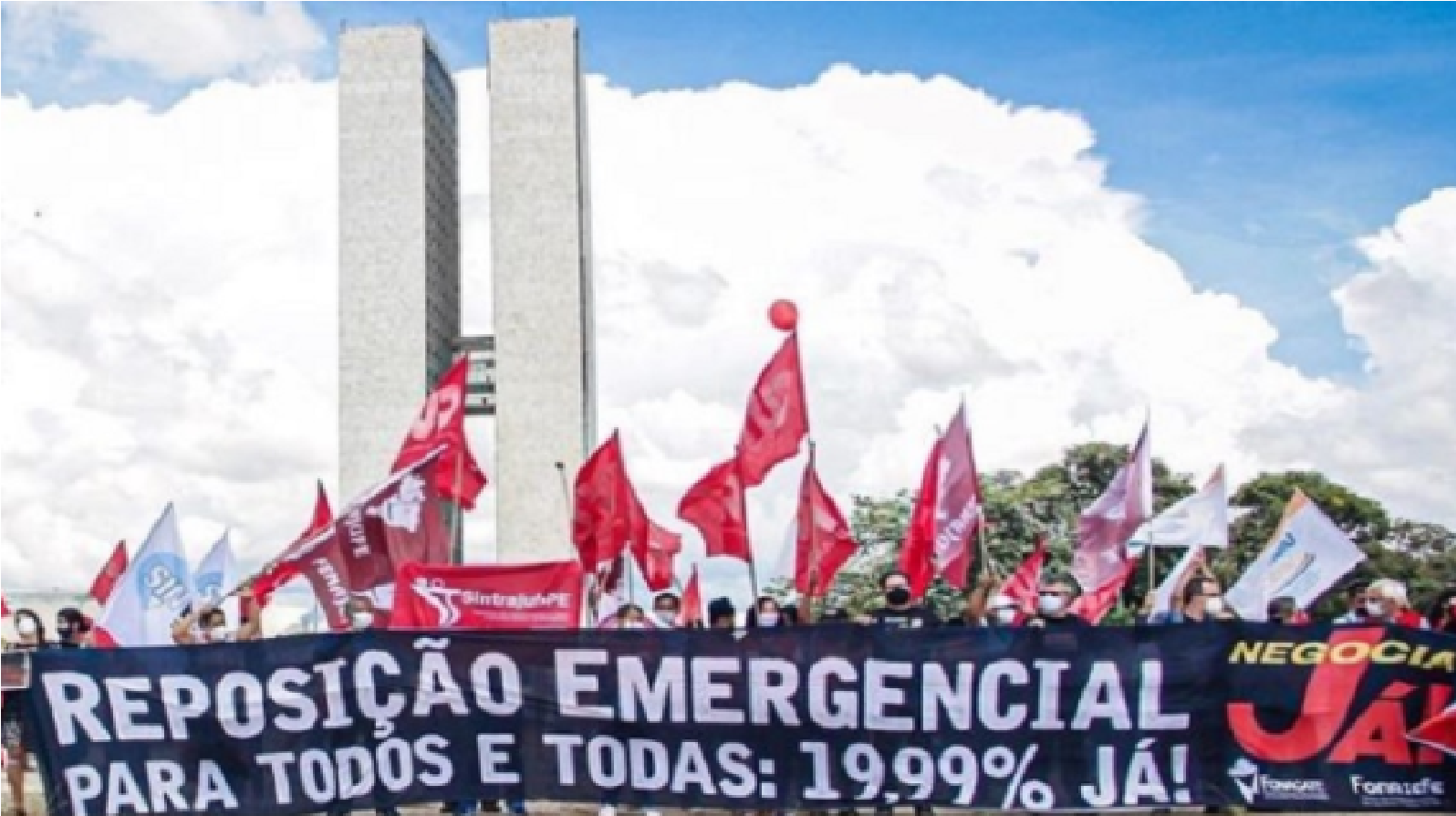 Servidores federais dão aval a proposta de reajuste salarial de 9%