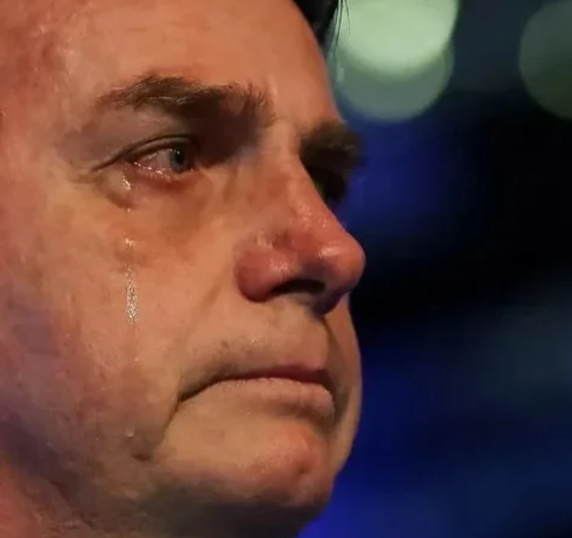 Bolsonaro está apavorado porque sabe que vai preso, diz aliado