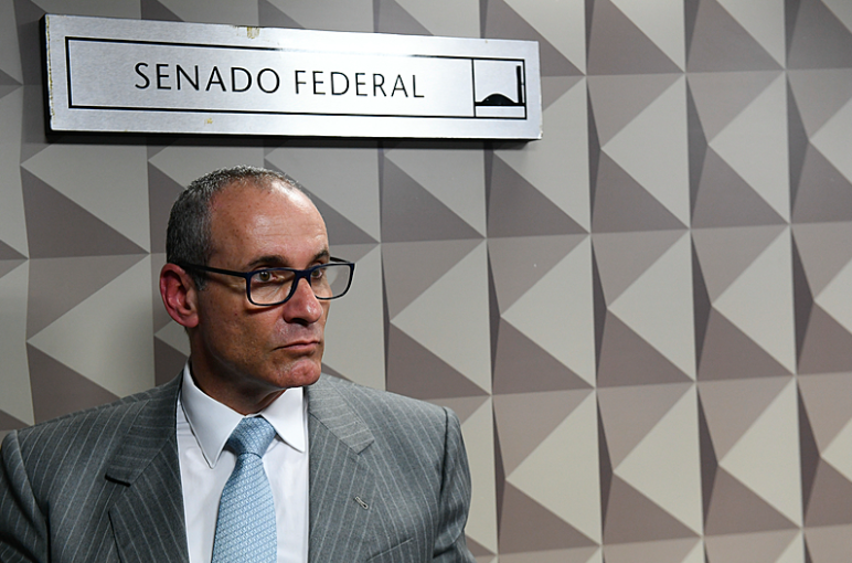 Reinaldo: Coronel Lawand mente à CPI; Exército tem de expulsá-lo já
