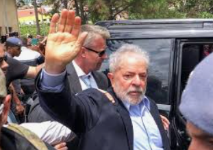 A confissão de Bolsonaro. Foi armação contra Lula em 2018 (vídeo)